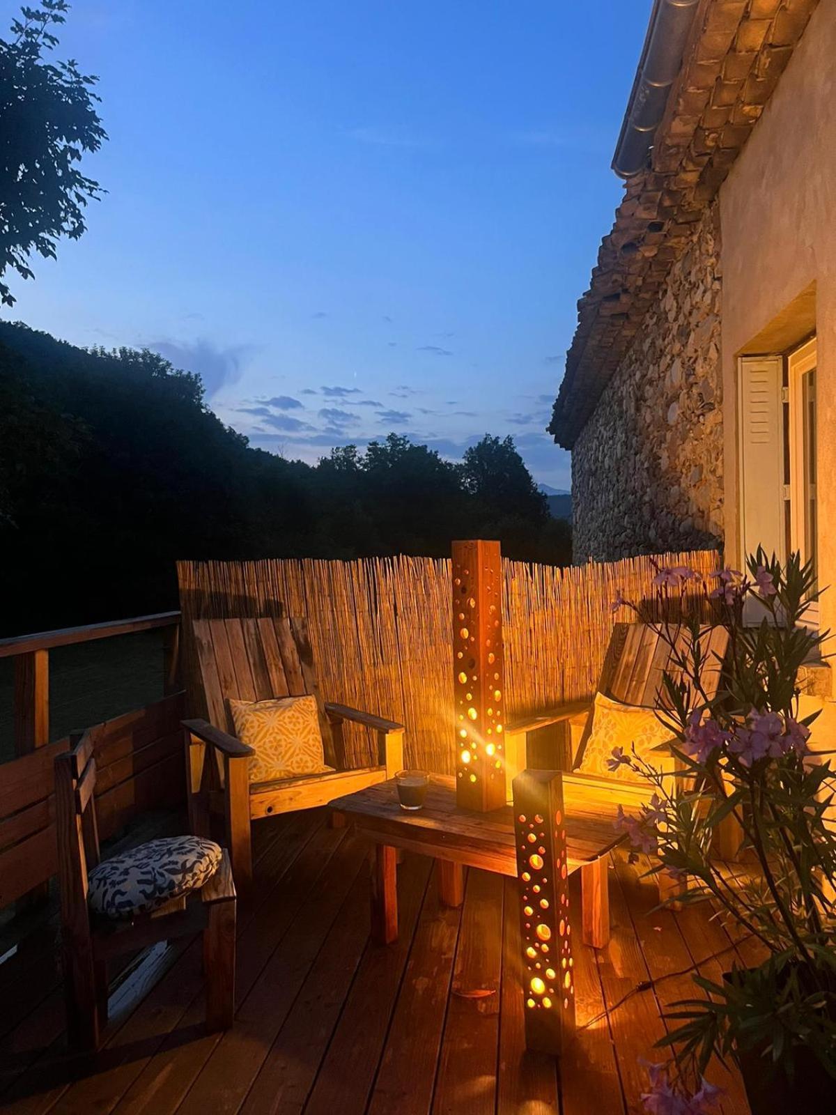 Les Gites Du Saro Chabestan Exterior photo